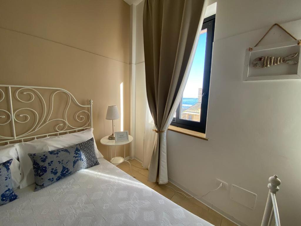 Regina Margherita B&B 마르자메미 외부 사진