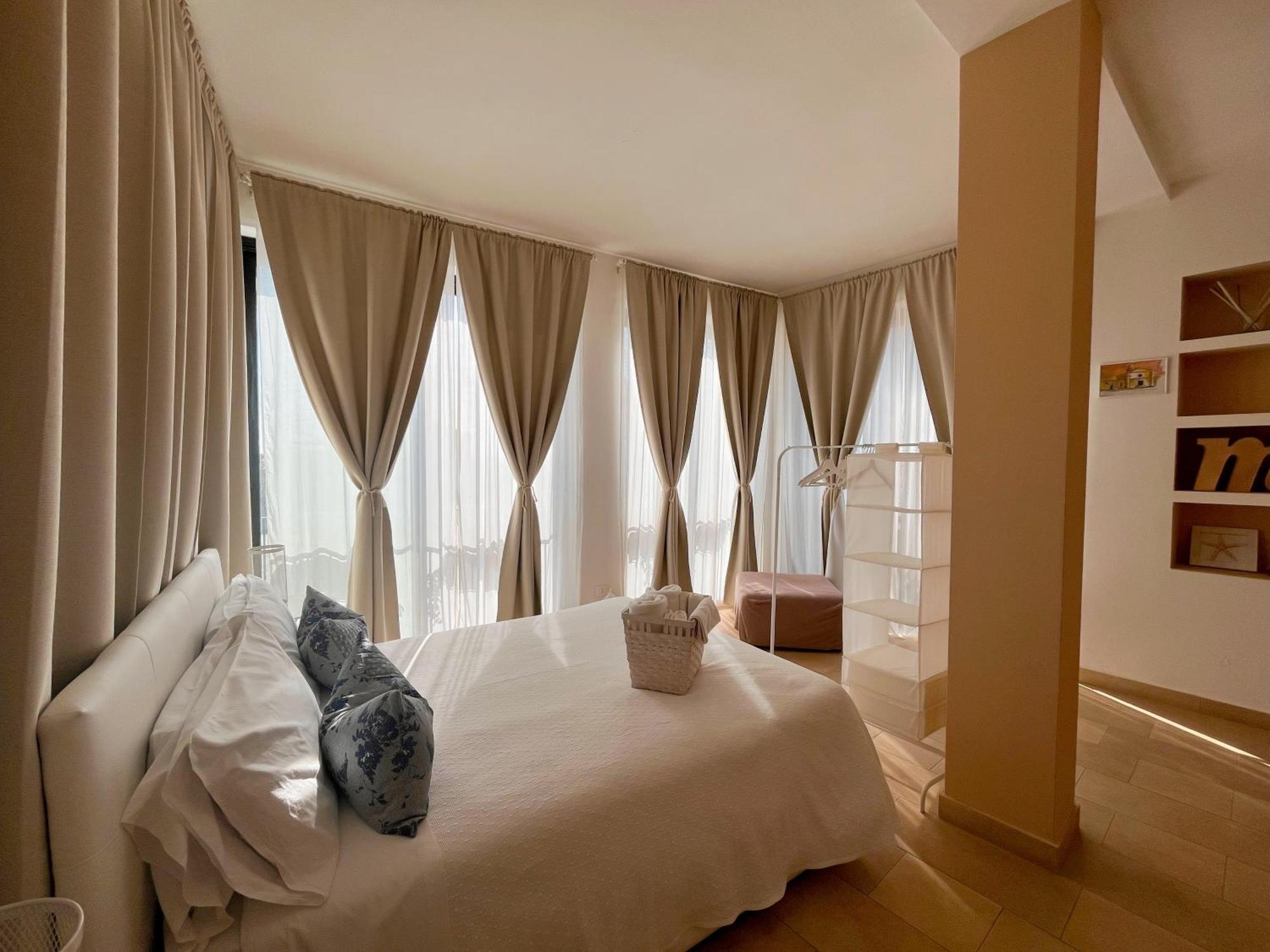 Regina Margherita B&B 마르자메미 외부 사진